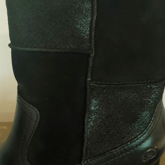 Born "Hayley" Boot - Picture 3 of 7